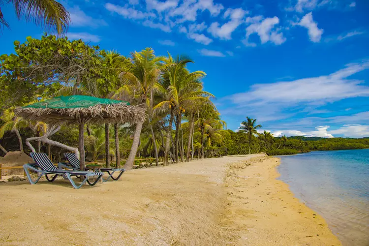 Maafushi Island: शानदार रिसॉर्ट्स