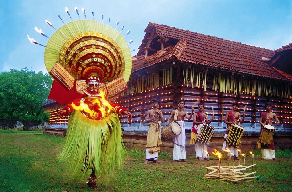 festivals of kerala in hindi