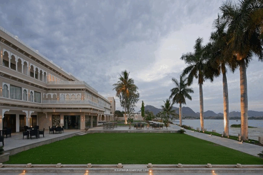 Udaipur Hotels Near Lake