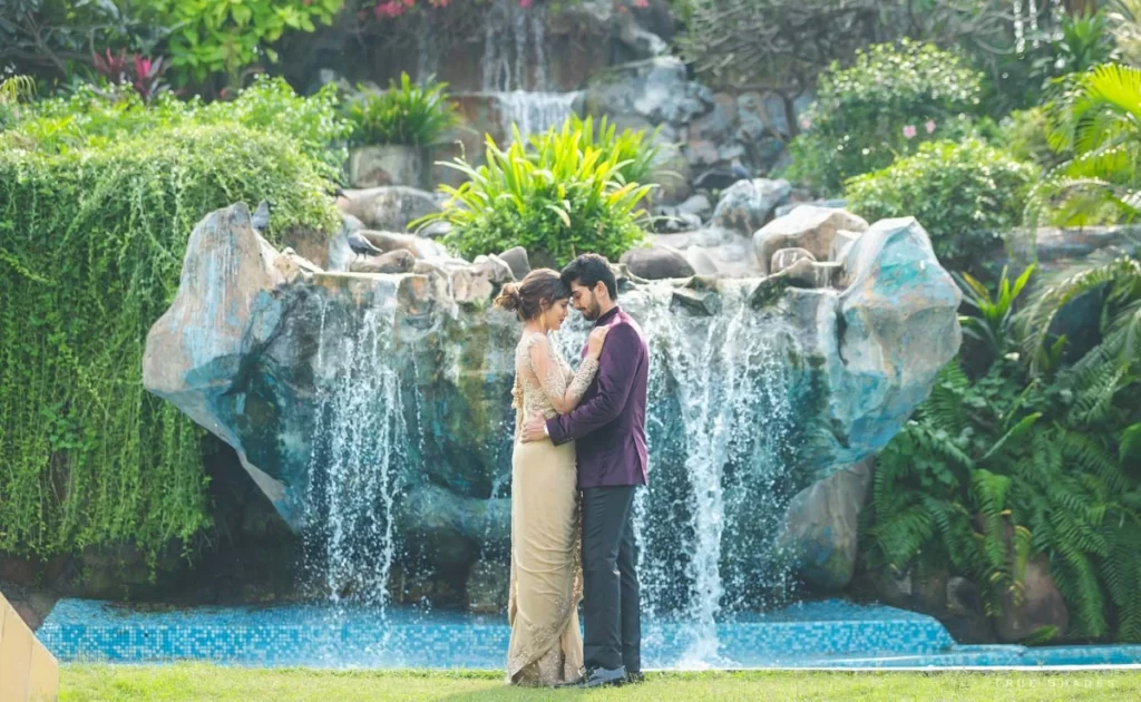 Botanical Garden Hyderabad Pre Wedding Shoot  - हैदराबाद में प्री-वेडिंग शूट लोकेशन