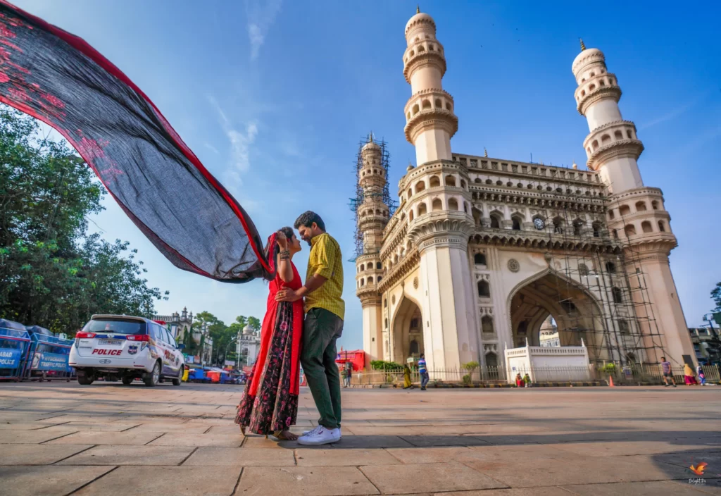 Charminar Pre Wedding Shoot in Hyderabad- हैदराबाद में प्री-वेडिंग शूट लोकेशन