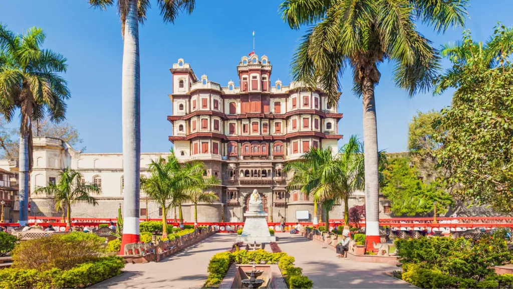 Top 33] इंदौर में घूमने की जगह | Best Places to visit in Indore in Hindi