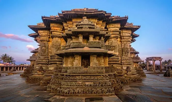 दक्षिण भारत के प्रसिद्ध मंदिर चेन्नाकेशव मंदिर- Chennakeshava Temple in Hindi
