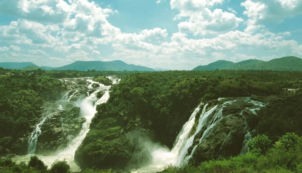 भारत के सुन्दर झरने हेब्बे जलप्रपात-Hebbe Falls Beautifull Waterfall of india in hindi