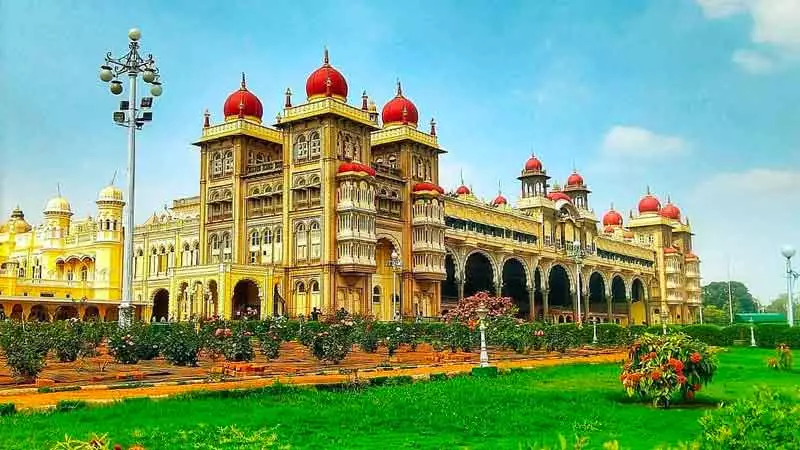 Mysore | Top 20] सबसे सुरक्षित वूमेन सोलो ट्रेवल डेस्टिनेशन | Safest Places for Solo Female Travel in Hindi