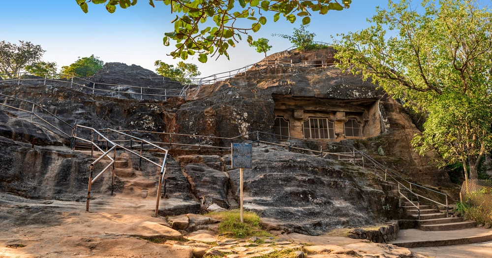 भारत में अक्टूबर में घूमने की सबसे अच्छी जगहें पचमढ़ी-Pachmarhi
