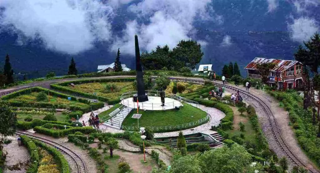 दार्जिलिंग से पेलिंग-Darjeeling To Pelling Road trips in hindi