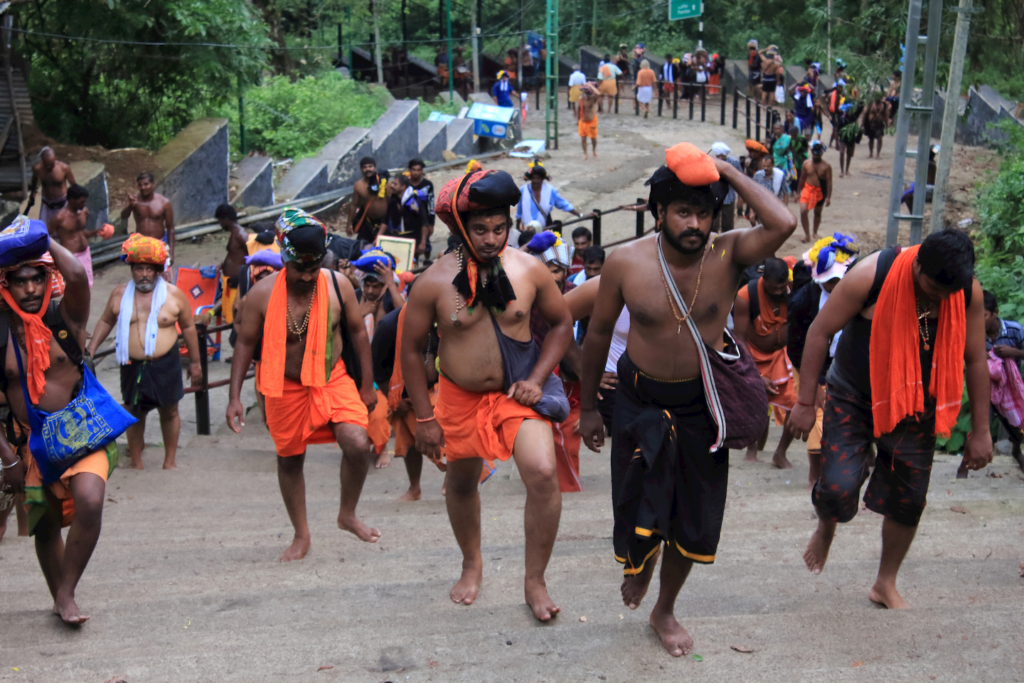 केरल के प्रसिद्ध धार्मिक स्थल सबरीमाला - Kerala Ke Prasidh Dharmik Sthal Sabarimala in Hindi