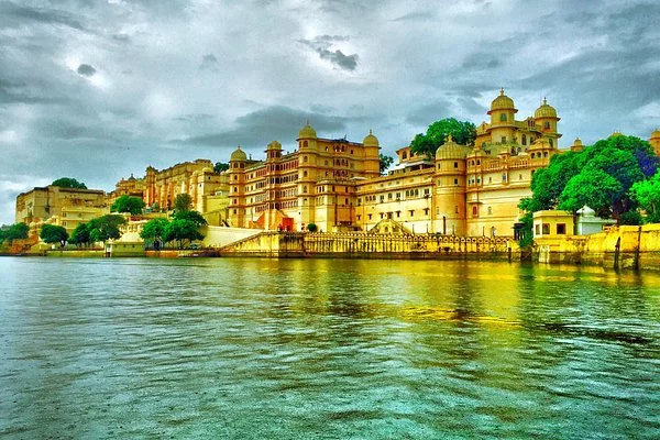 जयपुरके पास दर्शनीय स्थल उदयपुर - Places to visit near Jaipur Udaipur in Hindi