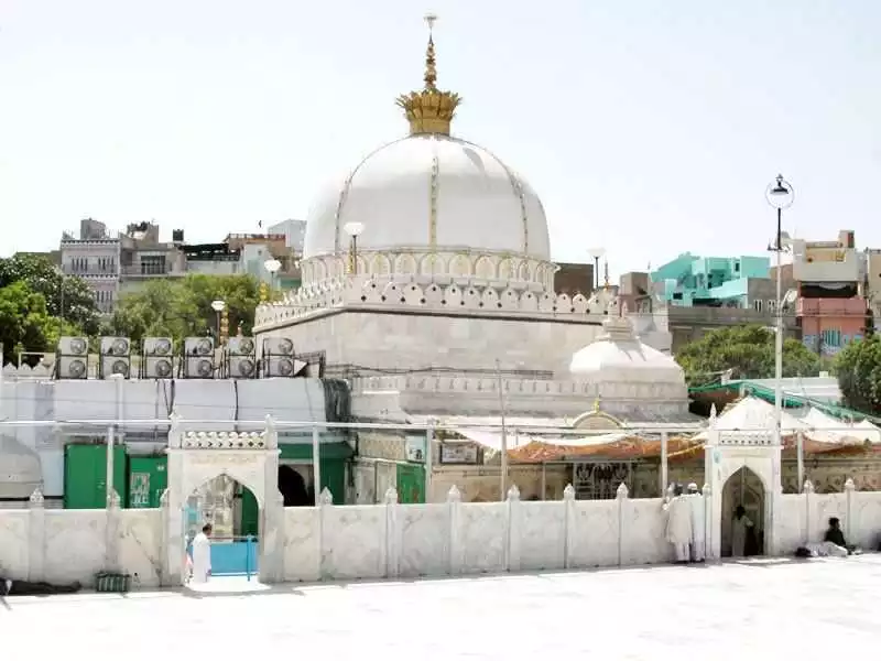 अजमेर के पास मंदिर अजमेर शरीफ दरगाह