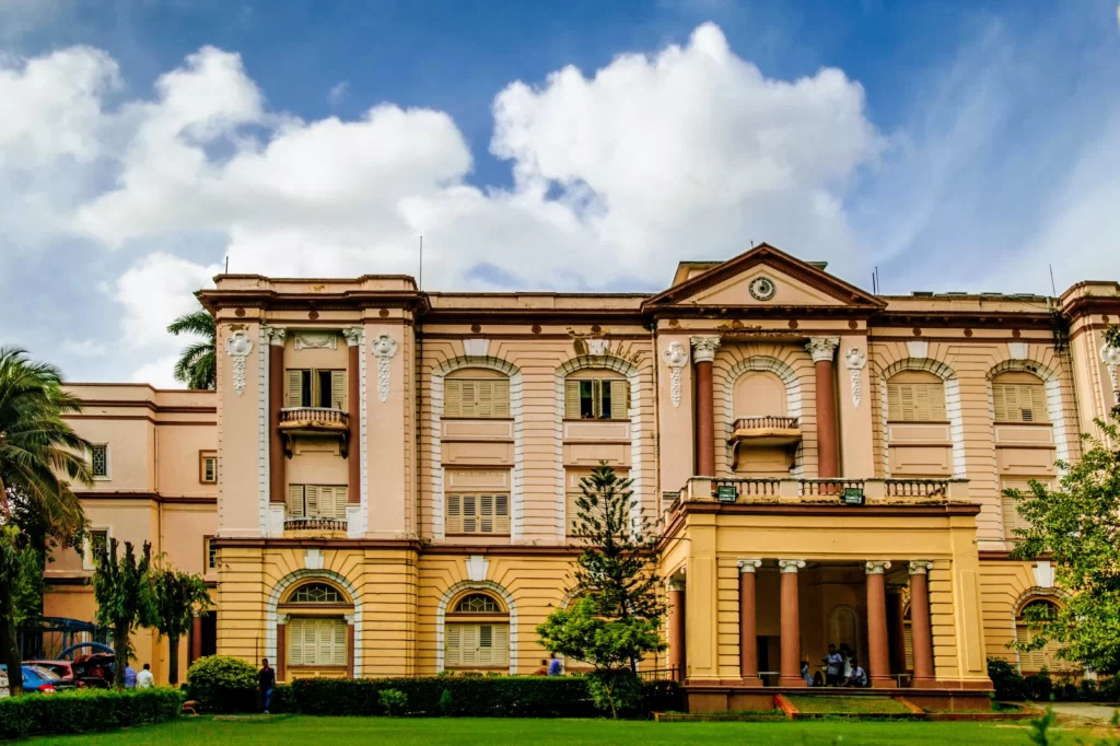 भोपाल के दर्शनीय स्थल बिड़ला संग्रहालय- Bhopal ke Darshaniya Sthal Birla Museum in Hindi