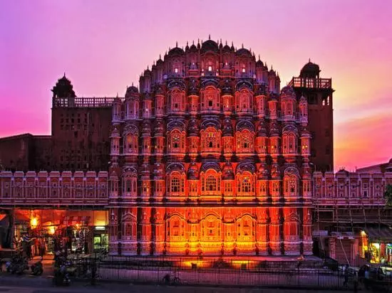 जयपुर के प्रसिद्ध पर्यटन स्थल | Famous Tourist Places in Jaipur in Hindi