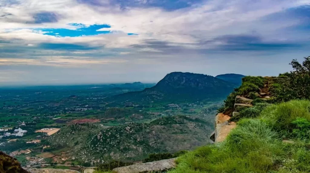 बैंगलोर के पास दर्शनीय स्थल स्कंदगिरी - Banglore ke Pass darshniya sthal Skandagiri in Hindi