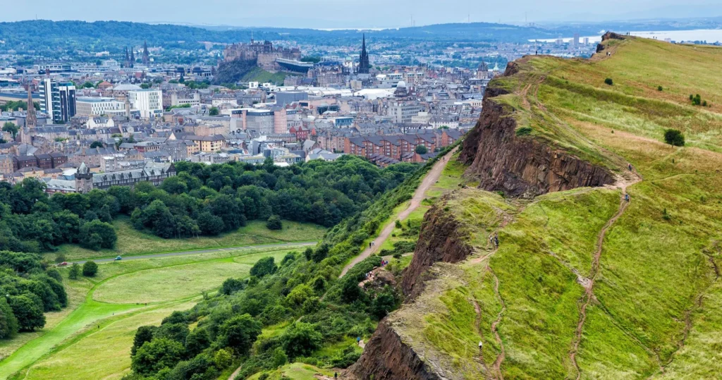 आर्थर की सीट-Arthur’s Seat