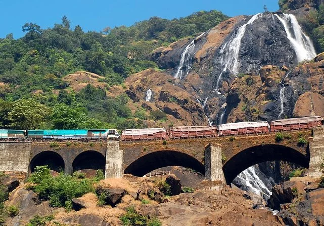 दूधसागर जलप्रपात-Dudhsagar Falls