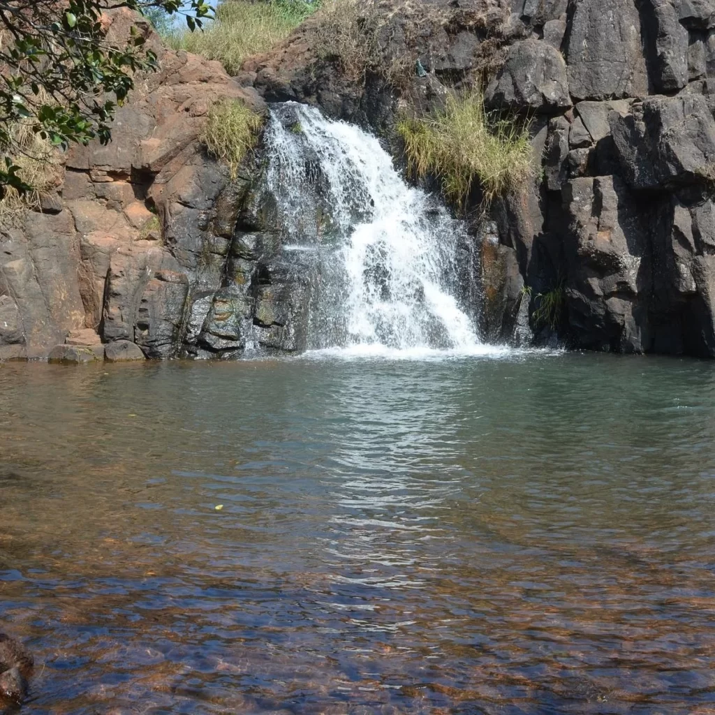 लिंगमाला जलप्रपात 