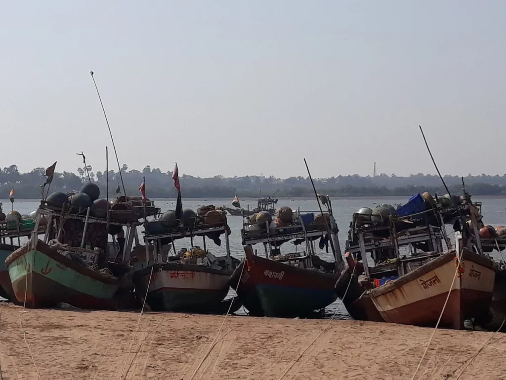 मार्वे बीच-Marve Beach