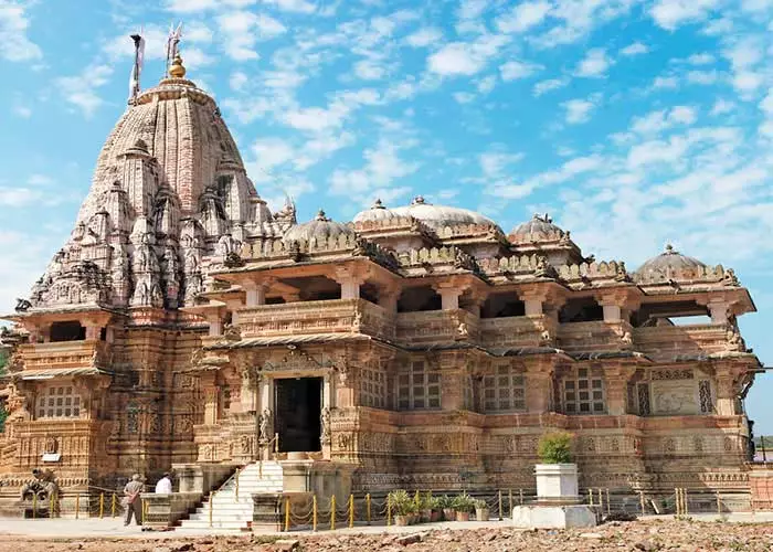 शामलाजी मंदिर - गुजरात में प्रसिद्ध भव्य मंदिर