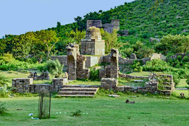 story of bhangarh fort in hindi