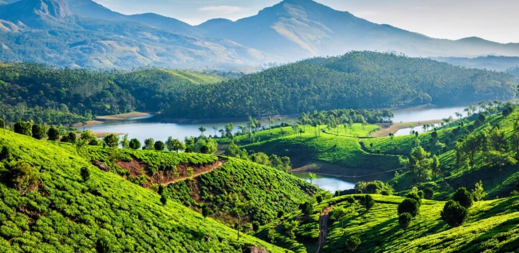 केरल किस लिए प्रसिद्ध है