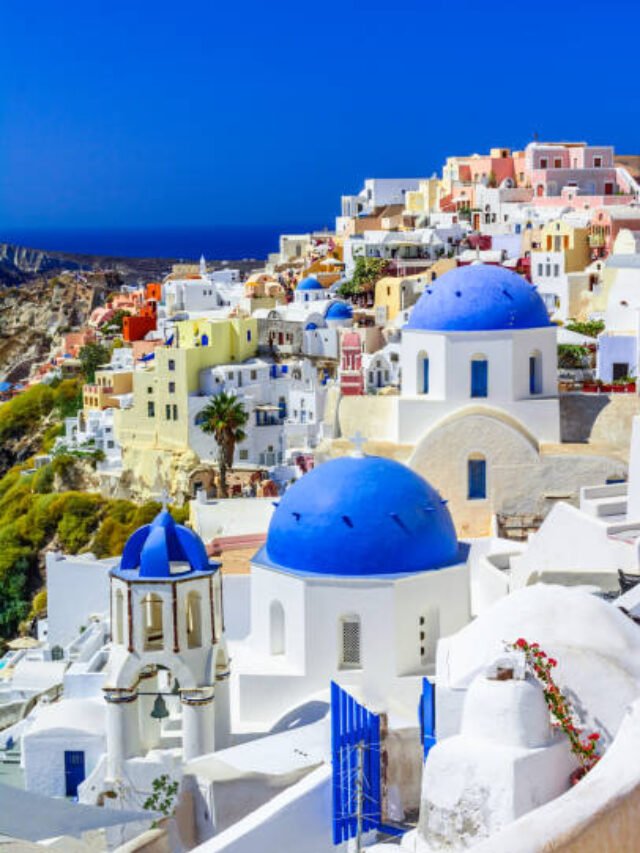 Santorini: The Dreamiest Escape on Earth