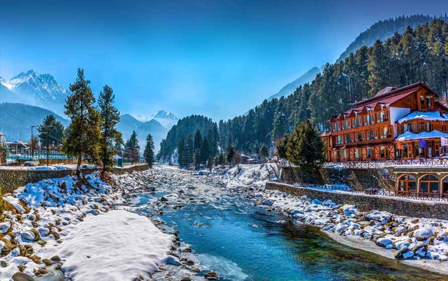 मनाली के रोमांटिक हनीमून डेस्टिनेशन्स | Best Places in Manali for Honeymoon in Hindi